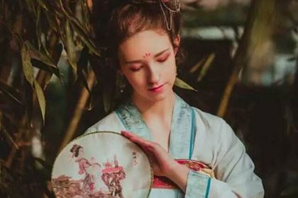 Foreign Clients in Hanfu