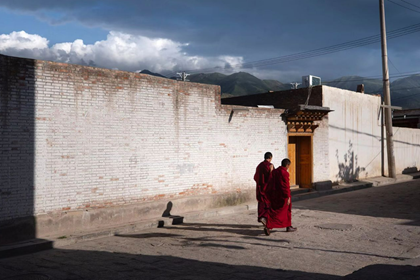 Longwu Temple- Tibetan monastery in Tongren