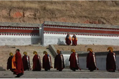 Wutun Temple-Tibetan monastery in Tongren