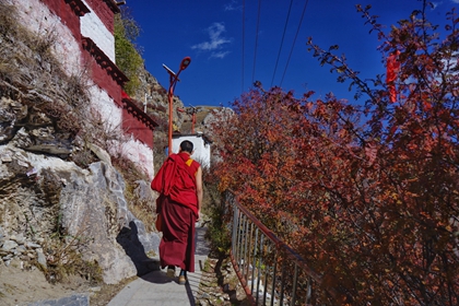 Tibet visit in December - Gangdeng monastery