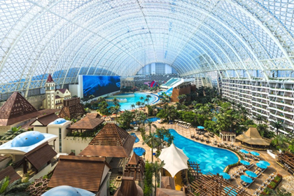 Water Park in Global Center