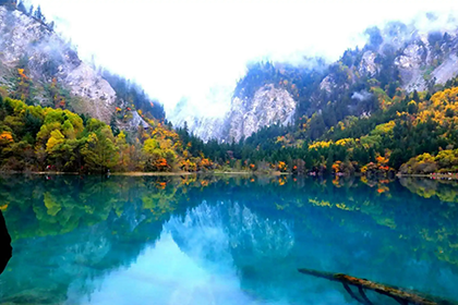 Jiuzhaigou autumn