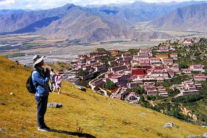 Lhasa and Ganden Monastery 5 Days Tour